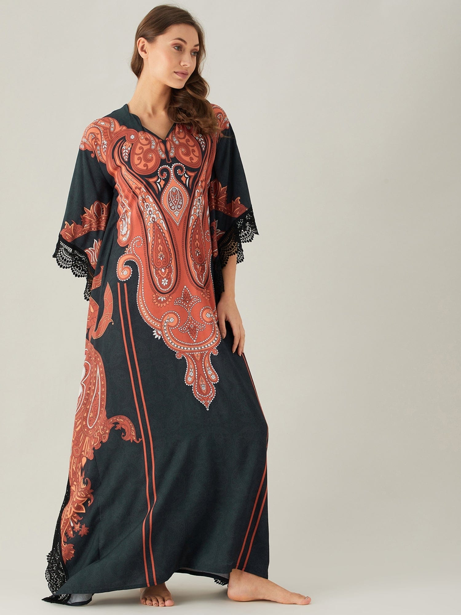 The Kaftan Company Kaftan Black Bold Paisley Patterned Loungewear Kaftan