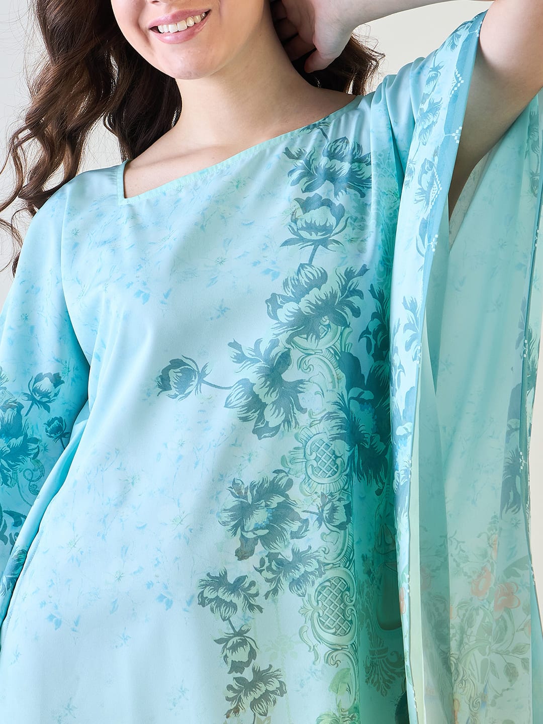 The Kaftan Company Kaftan Elegant Floral Crepe Kaftan with Gradient Design