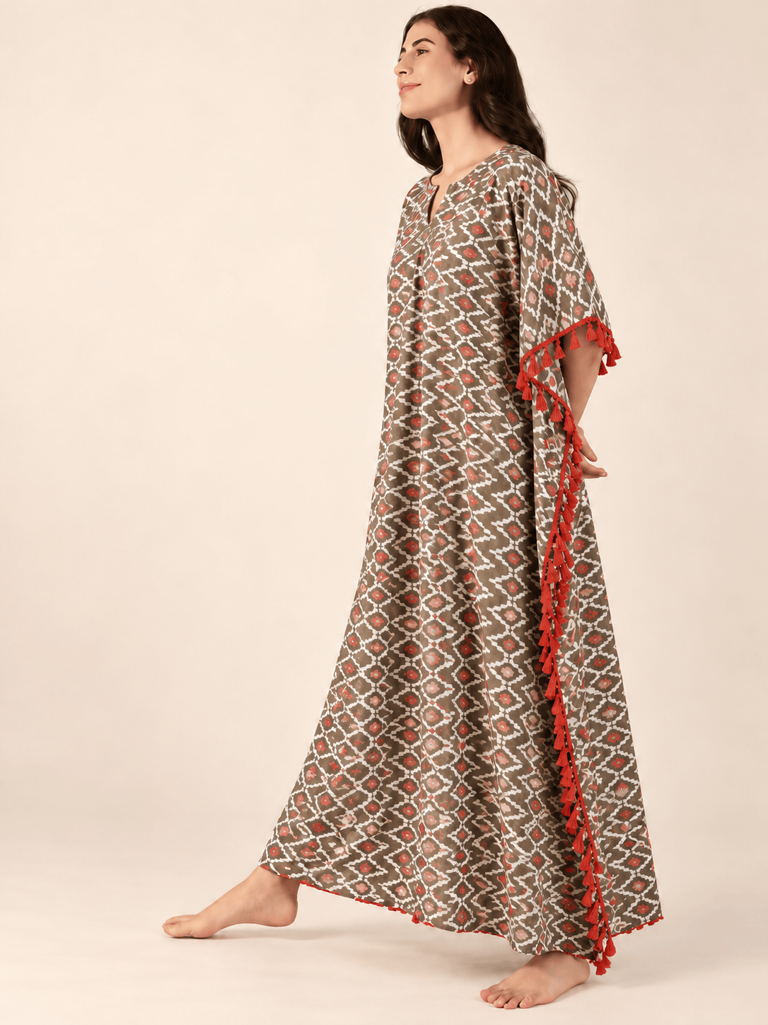 The Kaftan Company Kaftan Grey Geometric Print Cotton Kaftan with Red Tassel Trim
