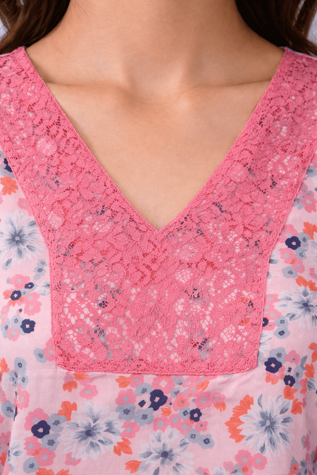 The Kaftan Company Kaftan Pink Floral Print Georgette Loungewear Kaftan with Lace Trim