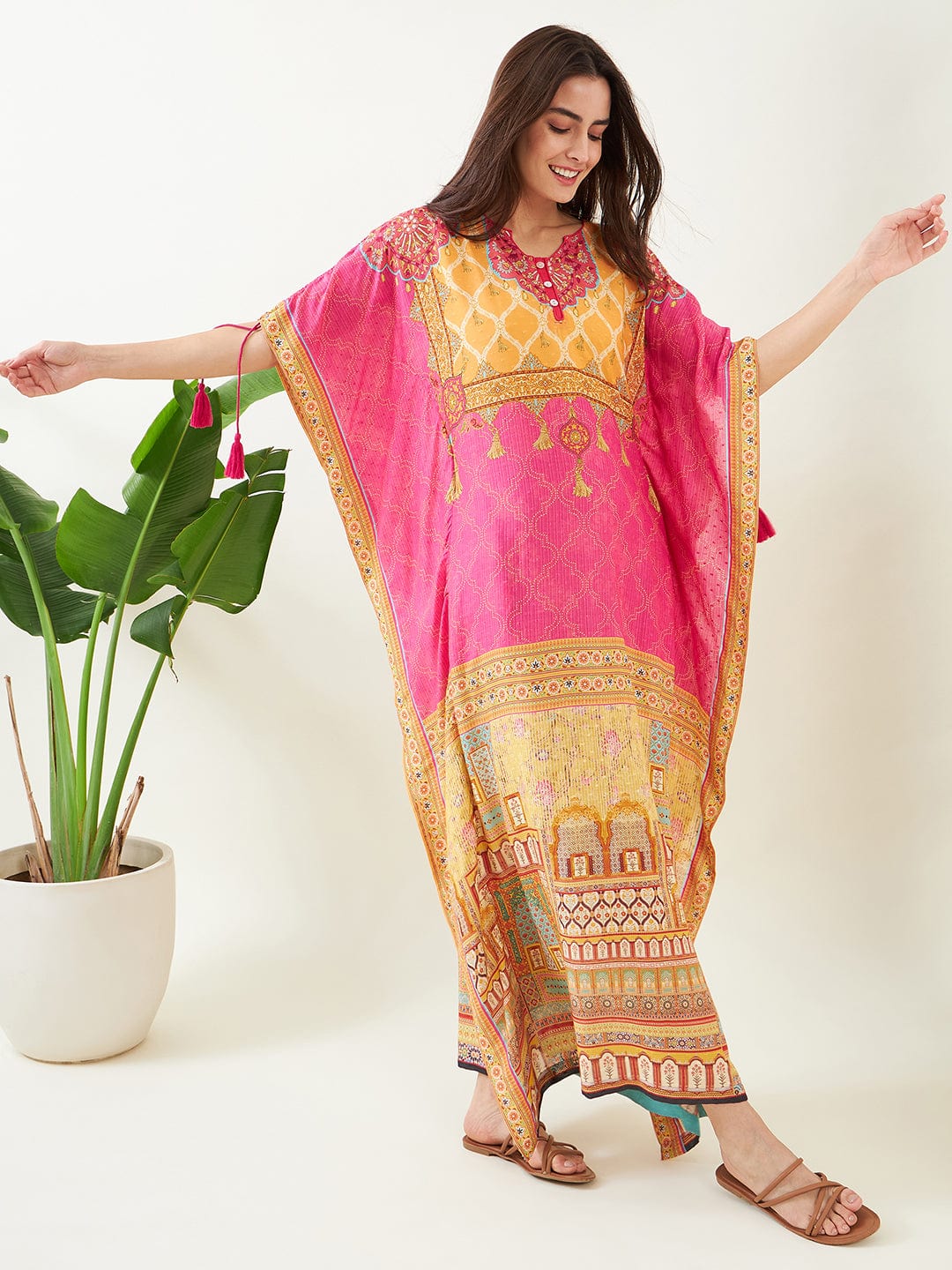 The Kaftan Company Kaftan Pink Mughal Majesty Kaftan