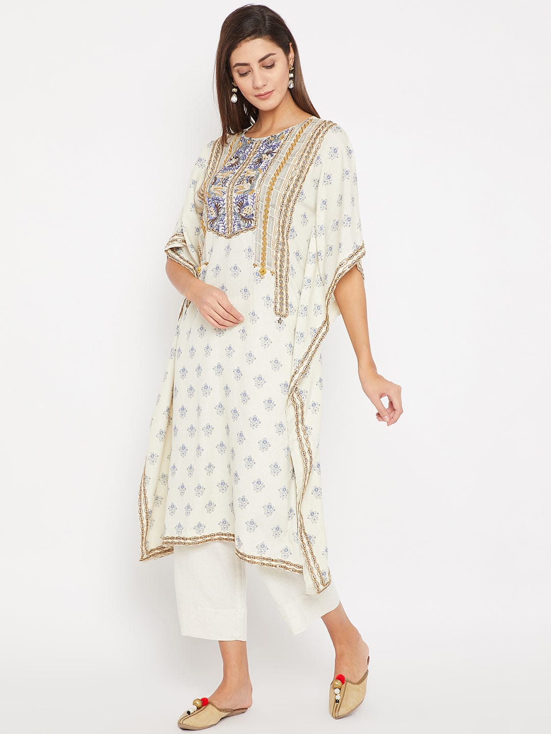 The Kaftan Company Kurta Blue And White Heavenly Embroidered Kaftan Kurta
