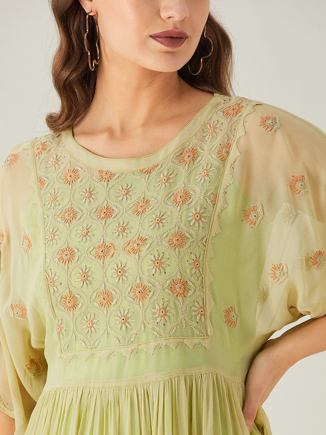 The Kaftan Company Kurta Green Hand Embroidered Chikanakri Kurta
