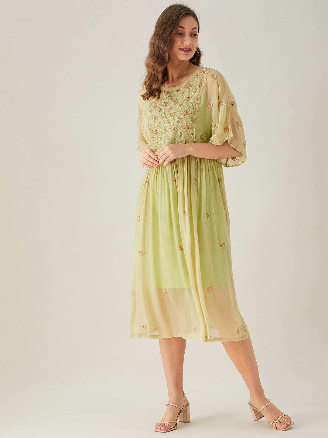 The Kaftan Company Kurta Green Hand Embroidered Chikanakri Kurta