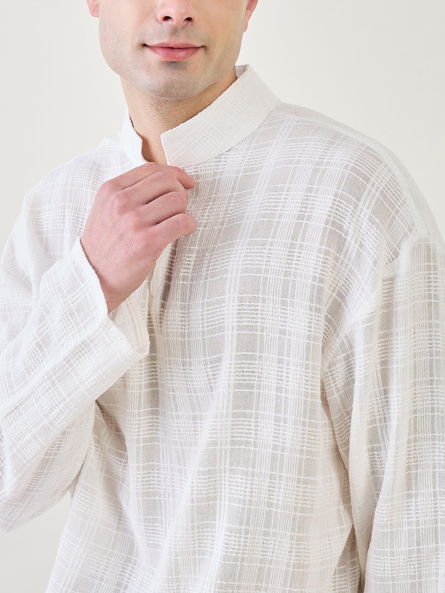 The Kaftan Company Pyjama Set Mens White Kurta with Animal Printed Pants