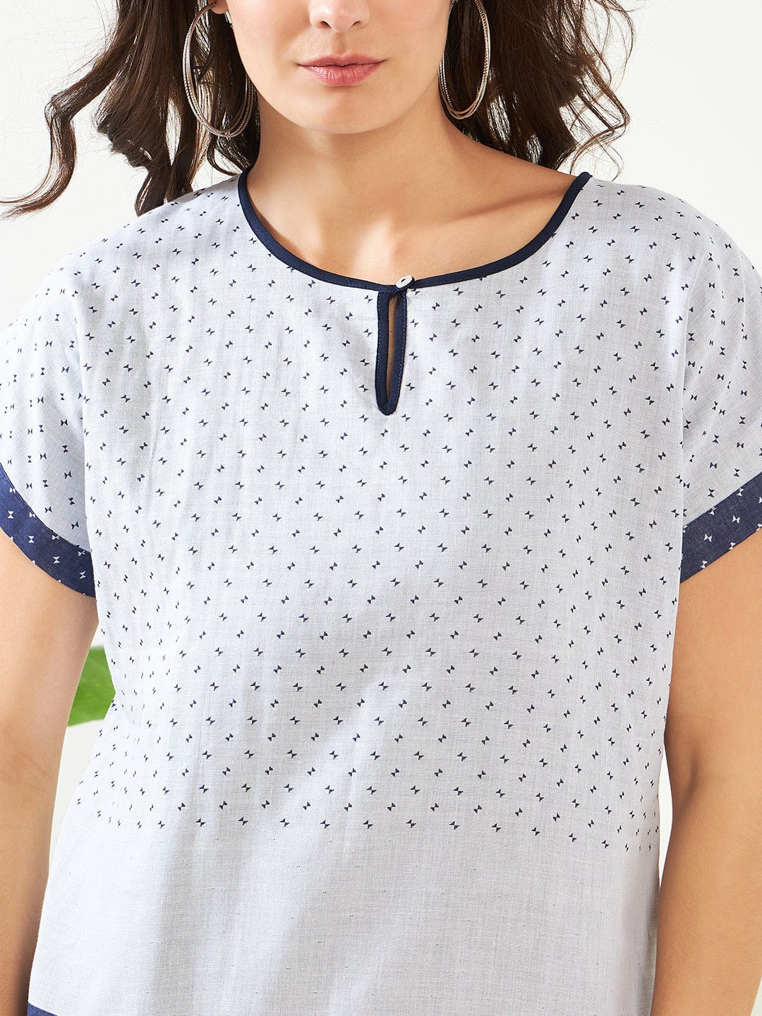 The Kaftan Company Pyjama Set Navy Warli Jacquard Handloom Weave Cotton Capri Nightsuit