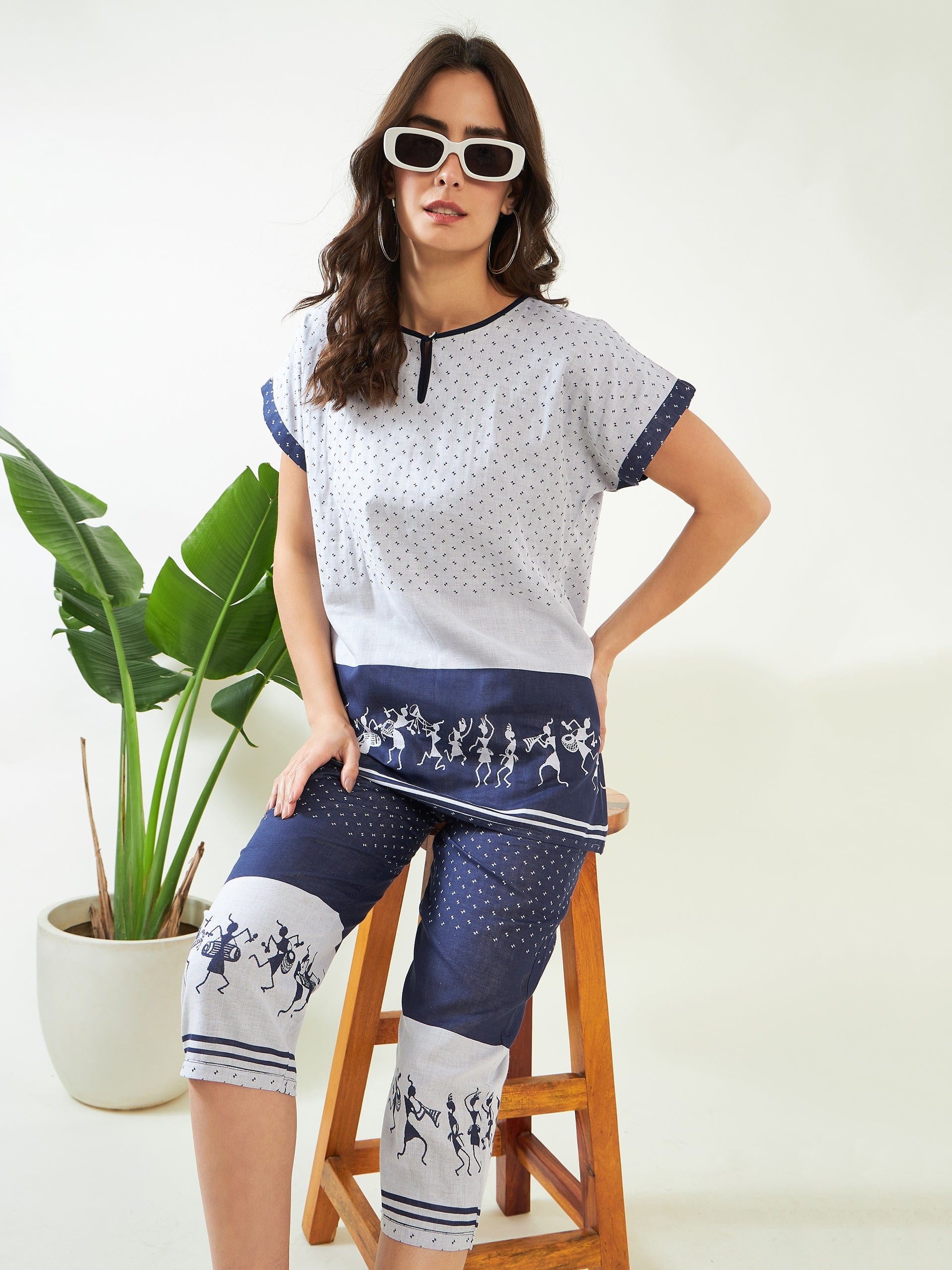 The Kaftan Company Pyjama Set Navy Warli Jacquard Handloom Weave Cotton Capri Nightsuit
