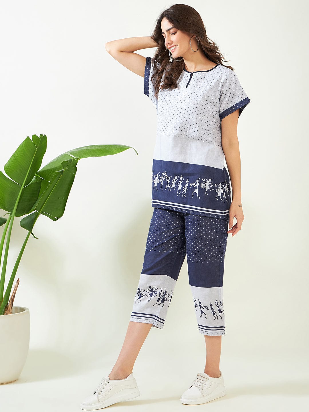 The Kaftan Company Pyjama Set Navy Warli Jacquard Handloom Weave Cotton Capri Nightsuit