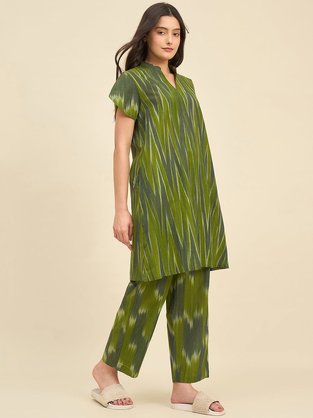 The Kaftan Company Pyjama Set Olive Green Ikat Handloom Cotton Co-ord Set – Puff Sleeve Kurta & Straight Pyjama Pants