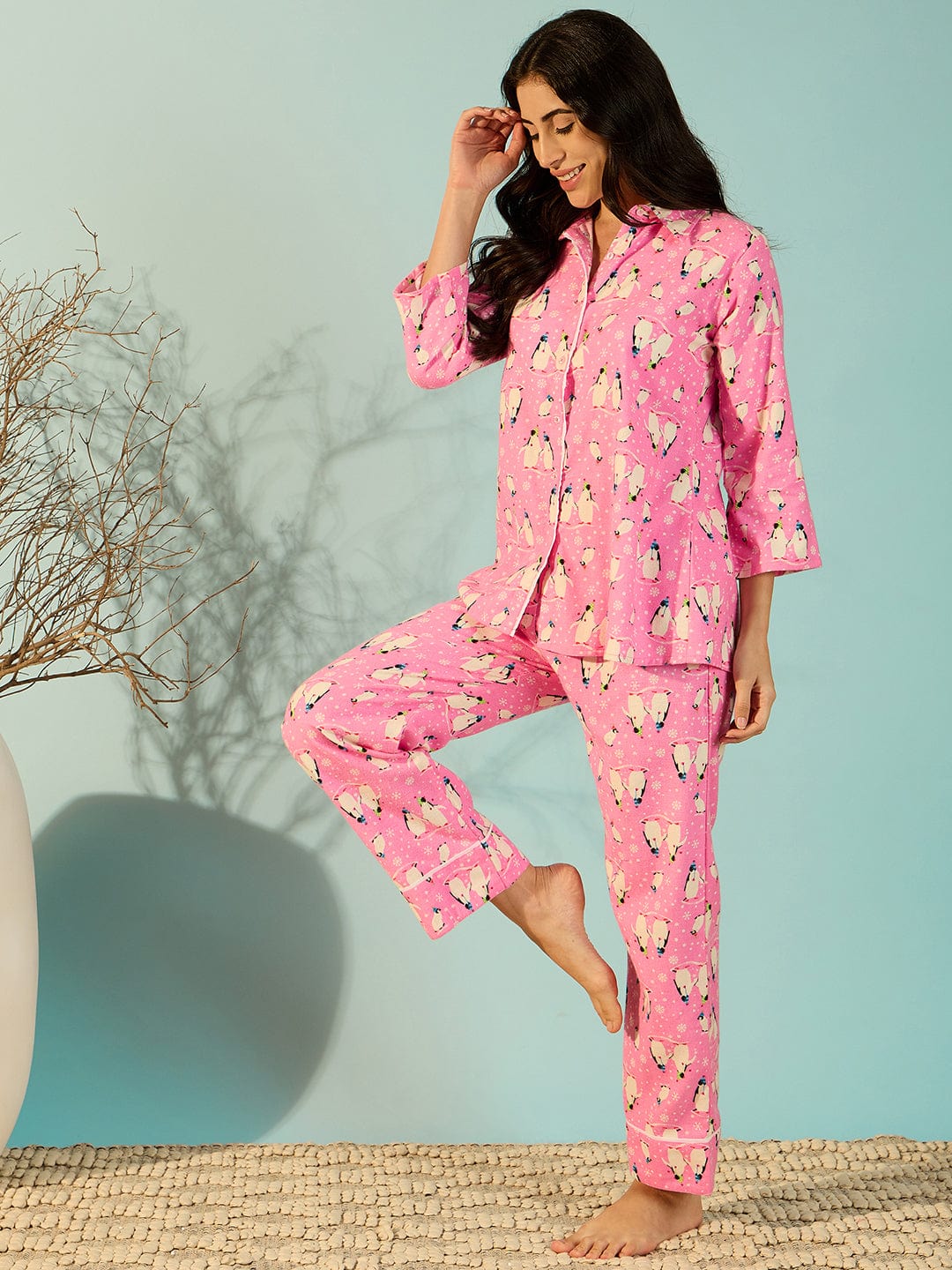 The Kaftan Company Pyjama Set Penguin Pink Flannel Soft Night Suit Set For Women