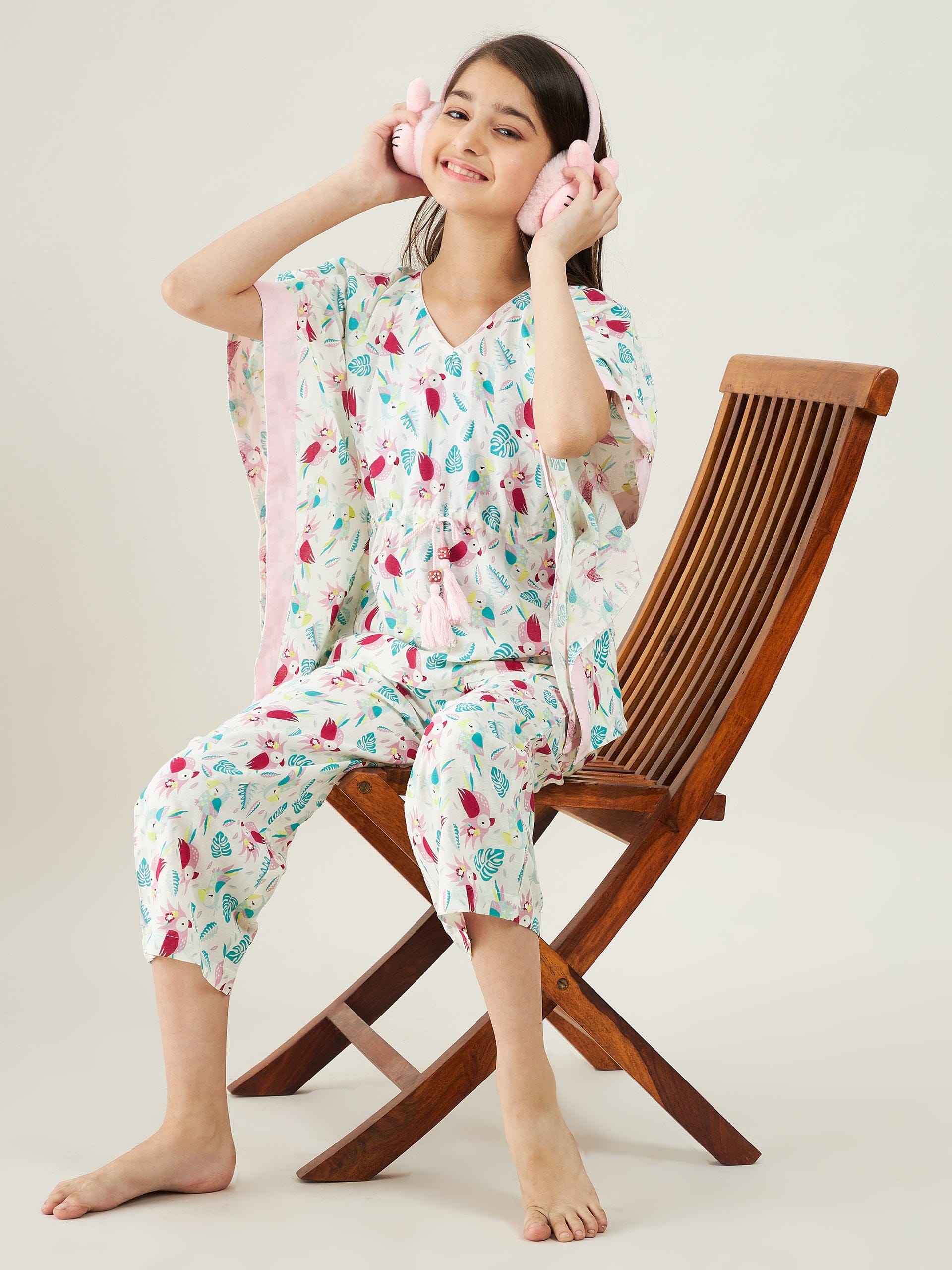 The Kaftan Company Pyjama Set Girls White Parrots Cotton Loungeset