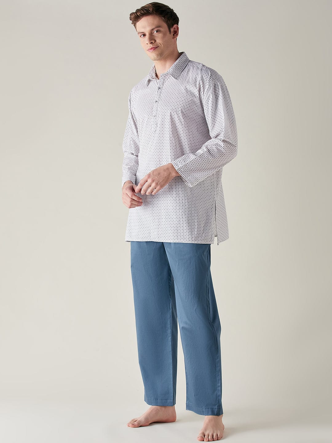 The Kaftan Company Pyjama Set Mens White and Blue Cotton Supersoft Luxury Lounge Set