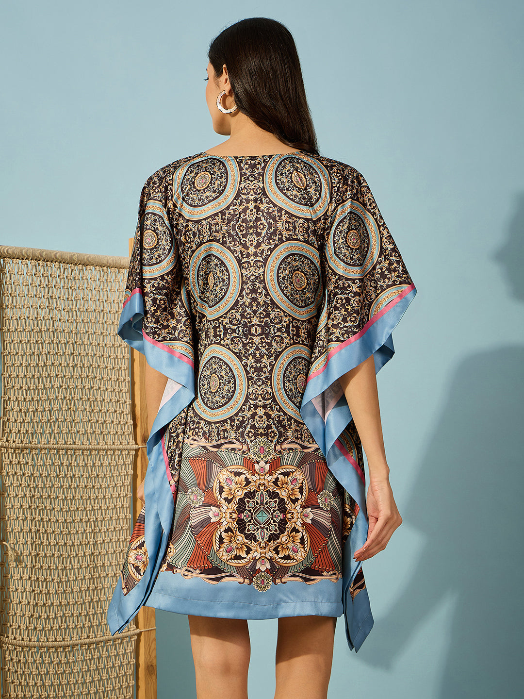 Stunning baroque print on soft satin, a flattering fit for a night out â‚¬€œ black kaftan dress.

