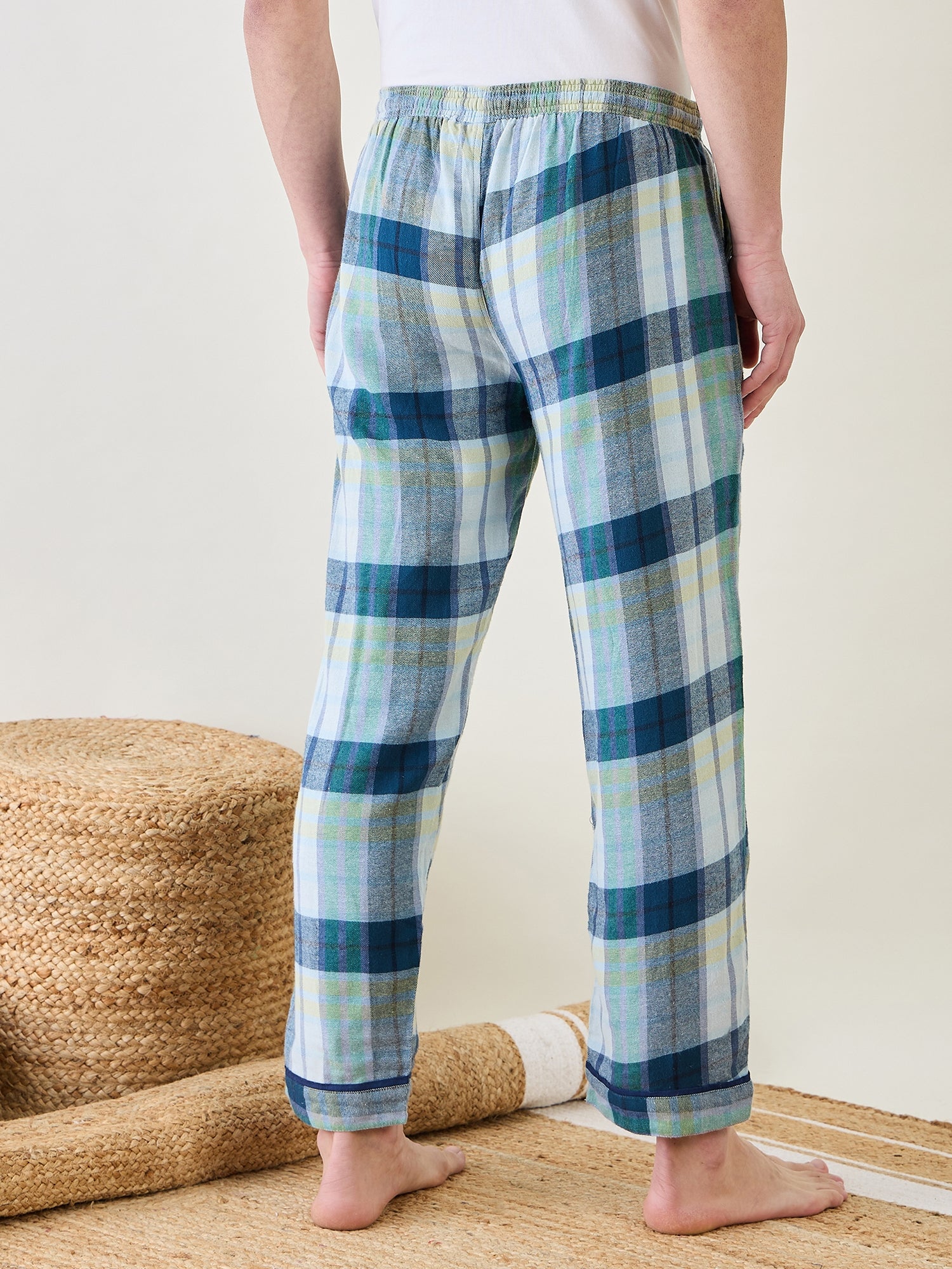 Comfortable lounge pants for men - blue checks