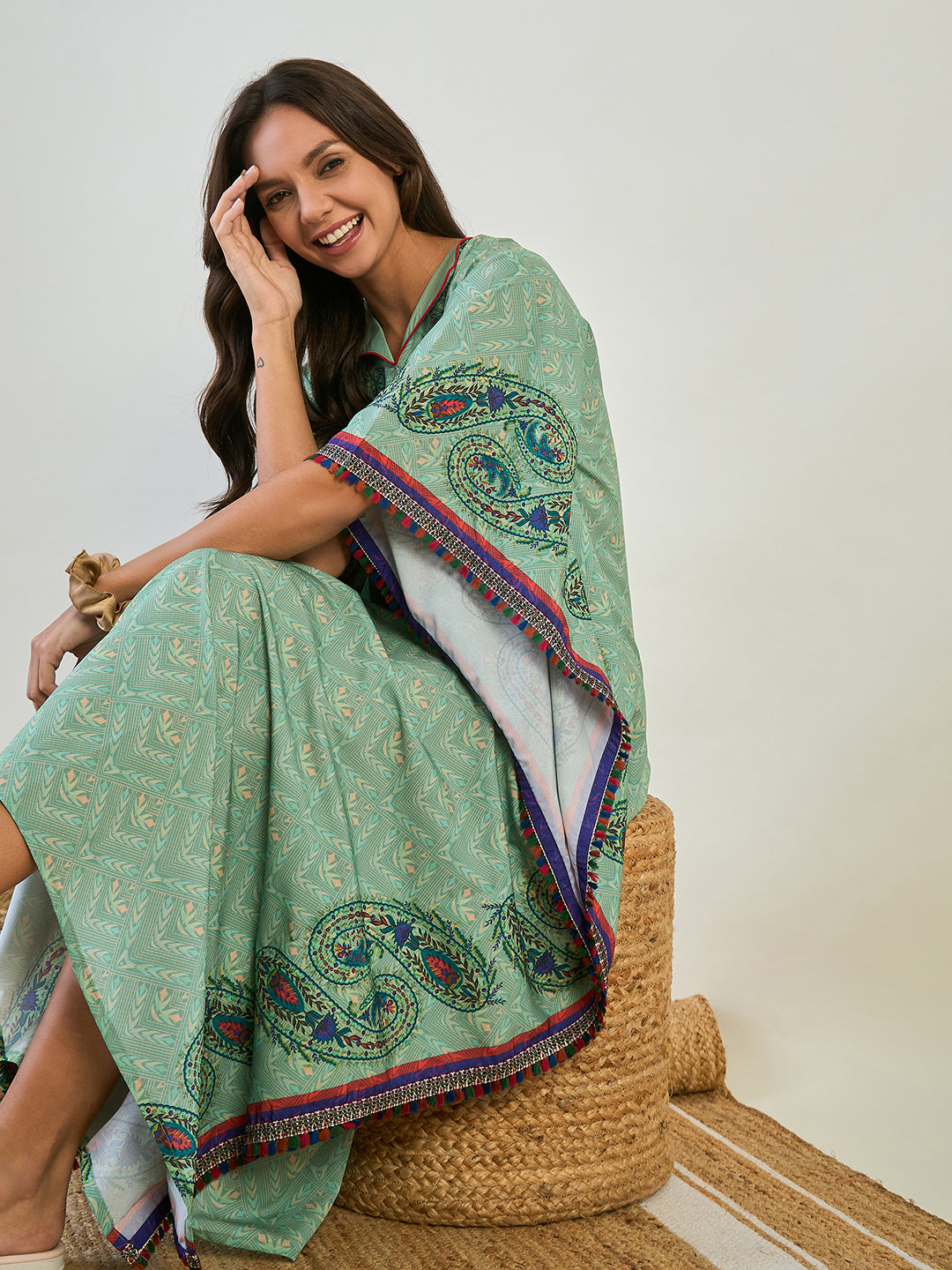 Women Green Paisley V Neck Maxi Kaftan Nightgown