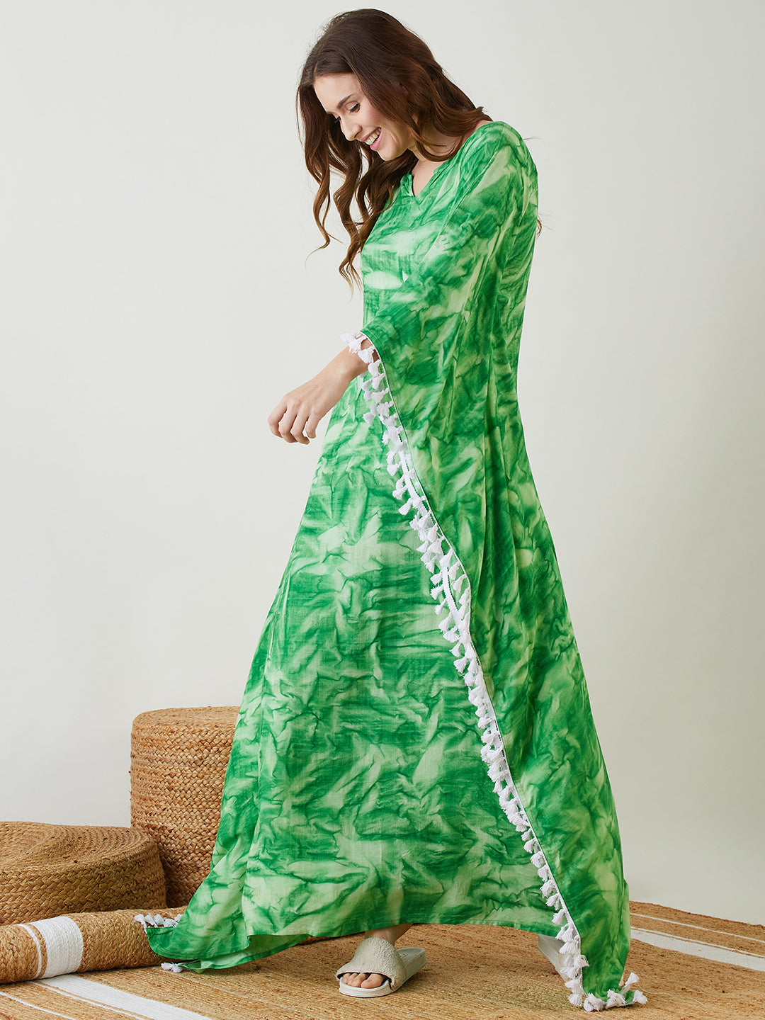 Women Green Tie-Dyed Fringed V Neck Kaftan Nightwear