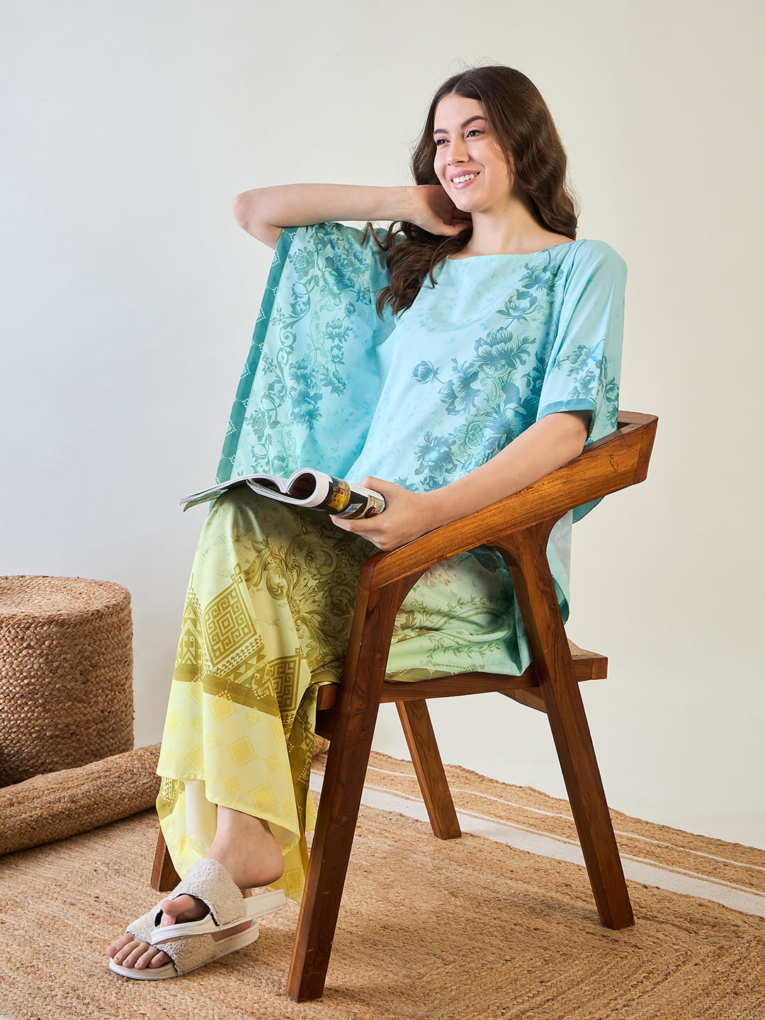 Eye-catching gradient design on a stylish floral kaftan.