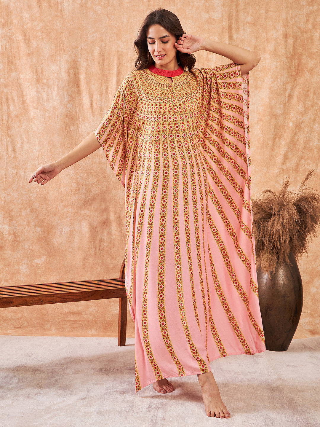 Women Pink And Red Floral Strokes Maxi Kaftan Gown