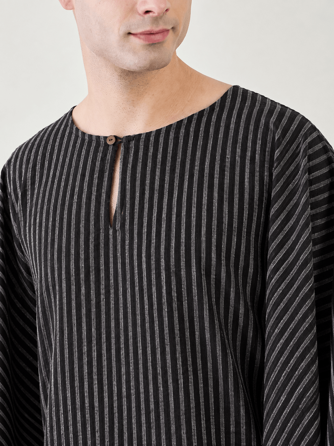The Kaftan Company Kaftan Men's Black Striped Cotton Kaftan