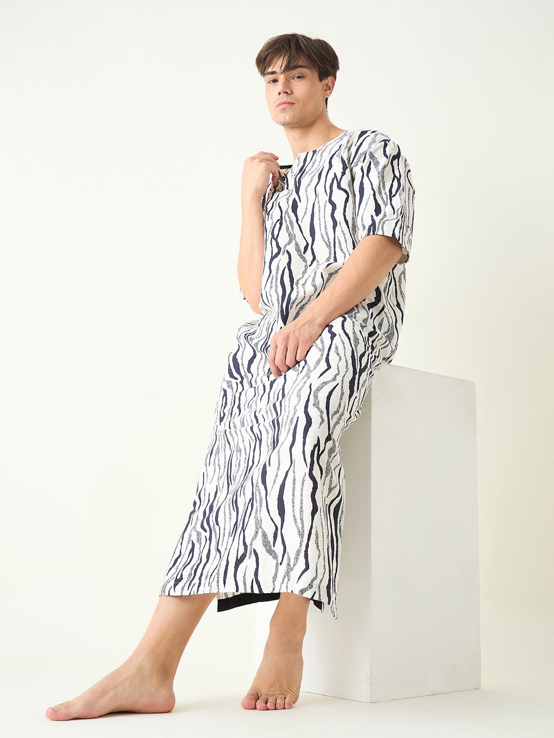 The Kaftan Company Kaftan Mens Black and White Animal Print Loungewear Kaftan Gown