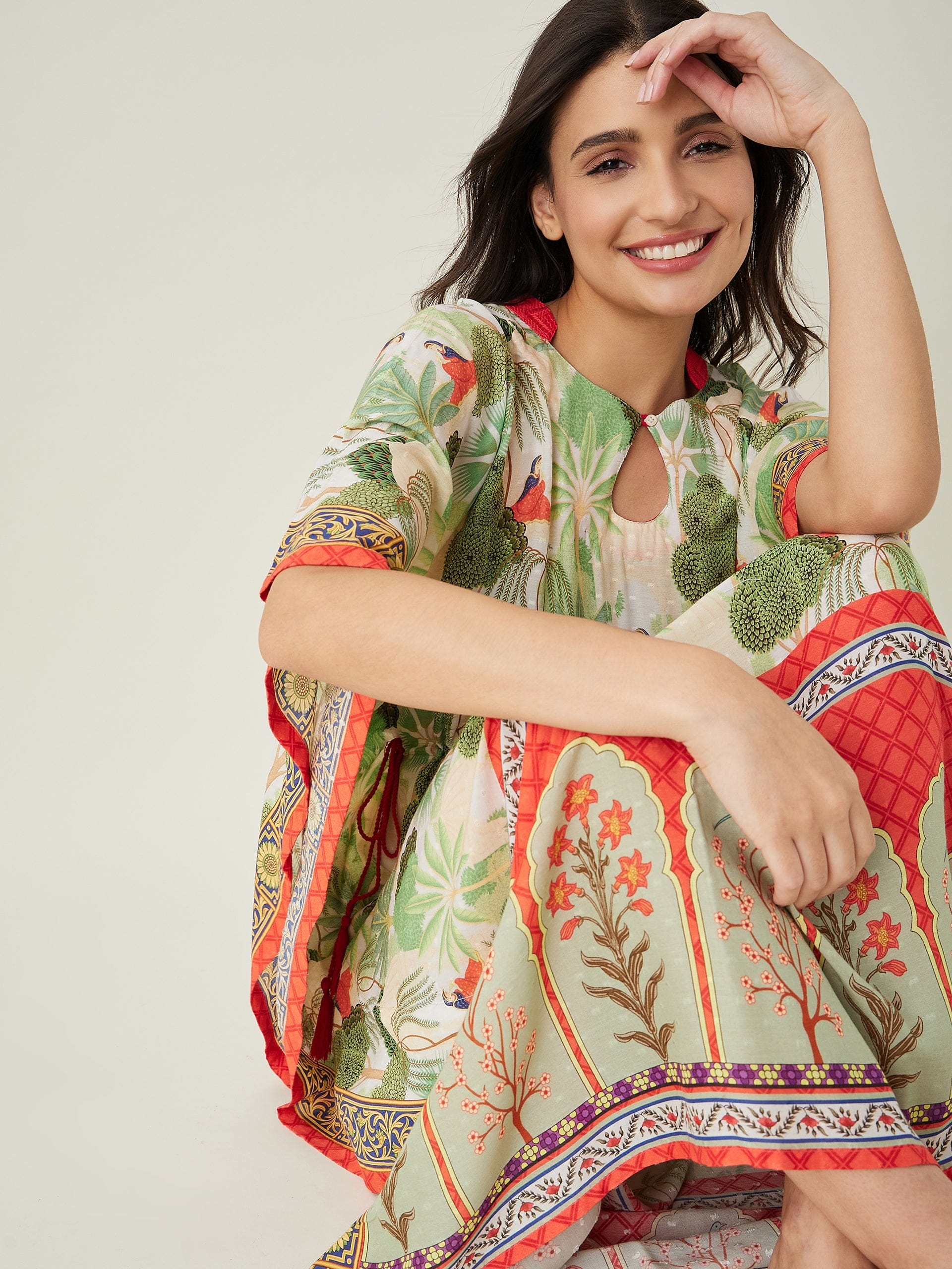 The Kaftan Company Kaftan Off White Whispering Garden Kaftan