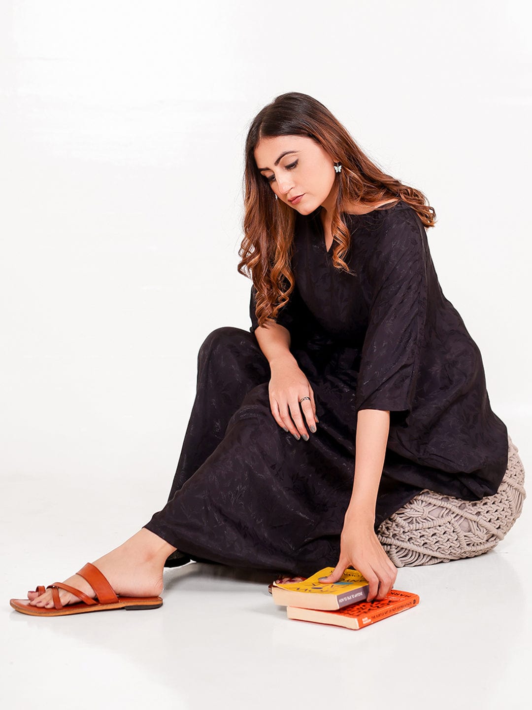 The Kaftan Company Kaftan Onesize Black Jacquard Free Size Kaftan with Pockets