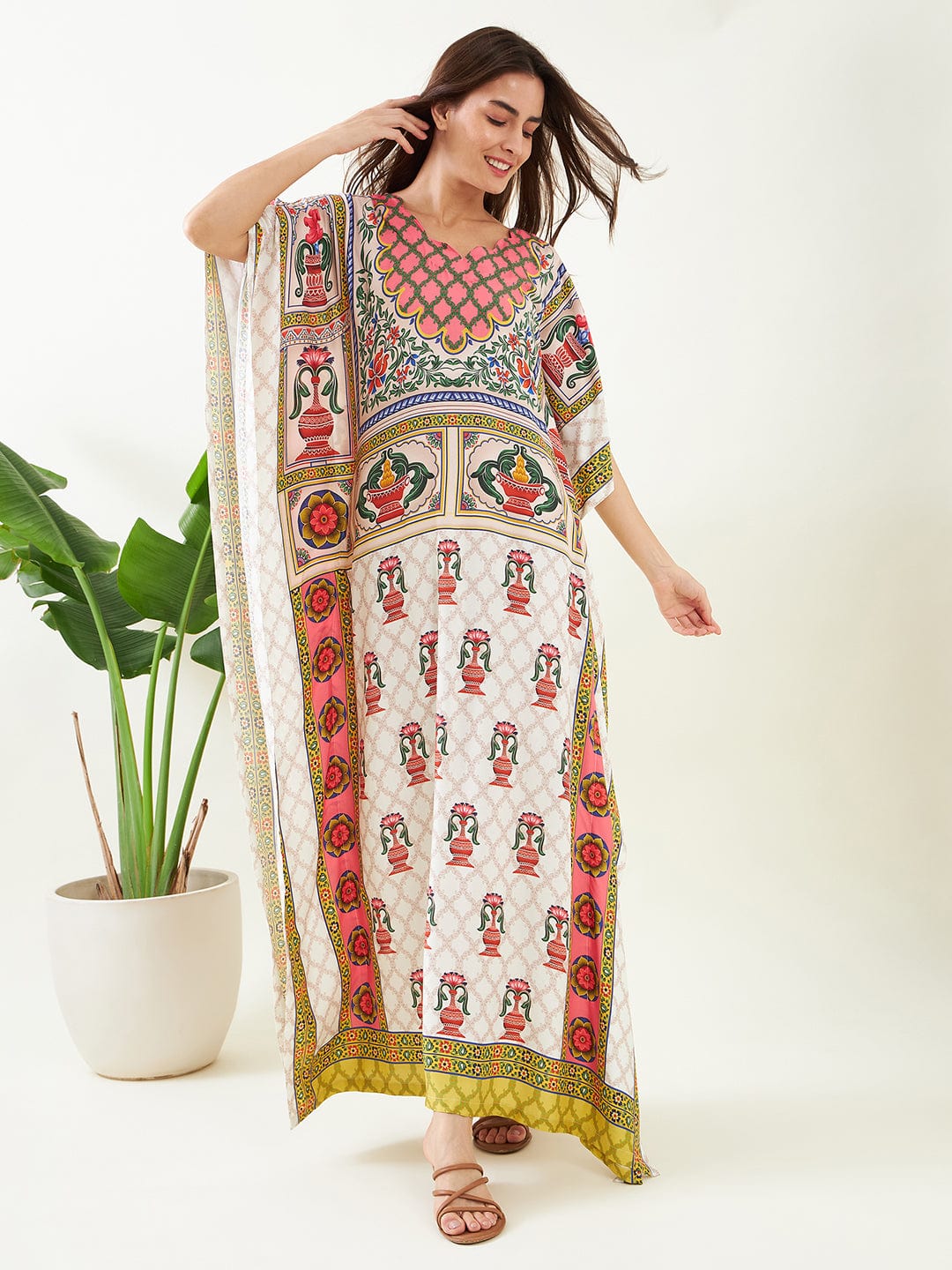The Kaftan Company Kaftan White Floral Structure Kaftan