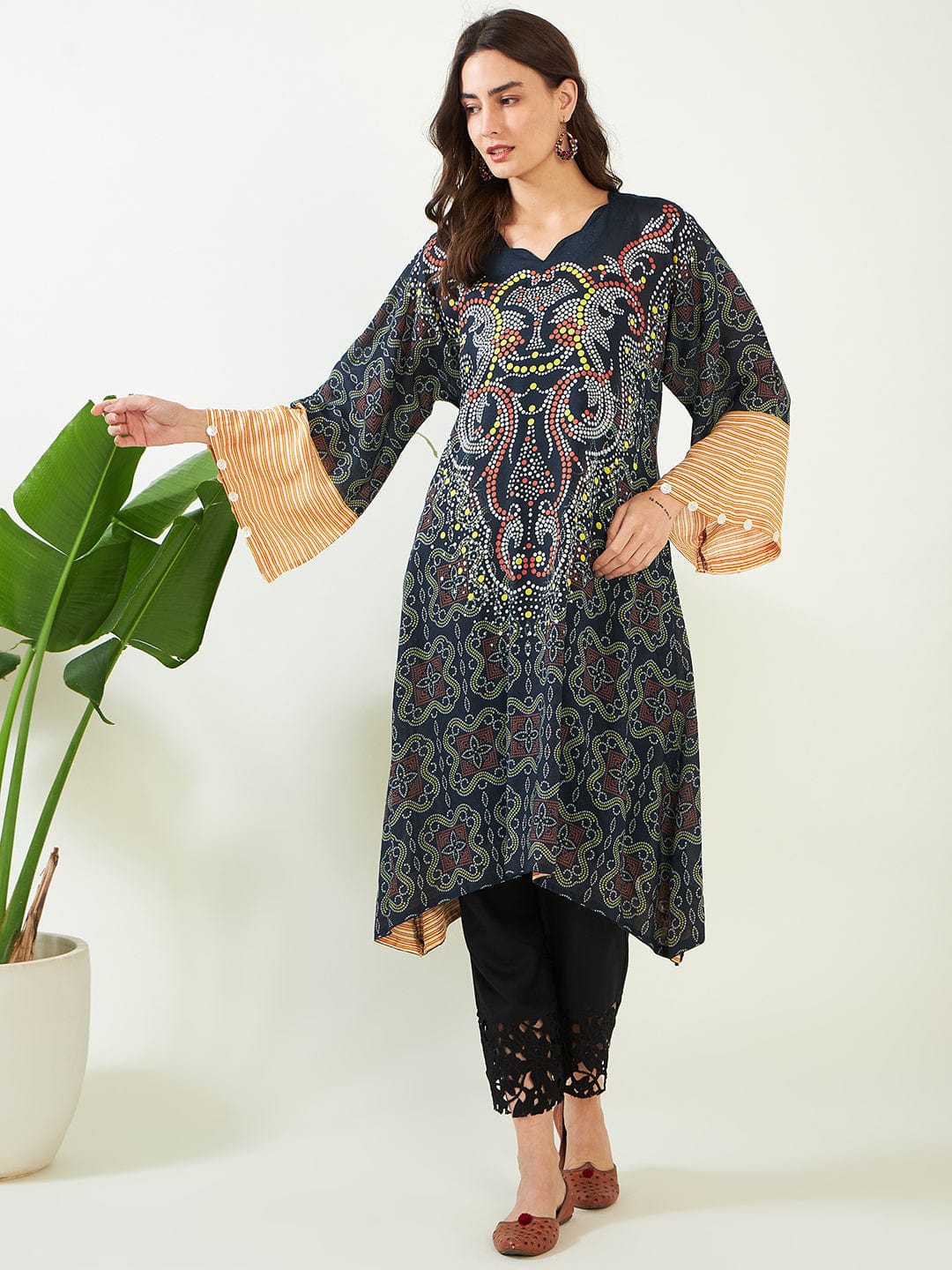 The Kaftan Company Kurta Black Dotted Bandhini Kurta