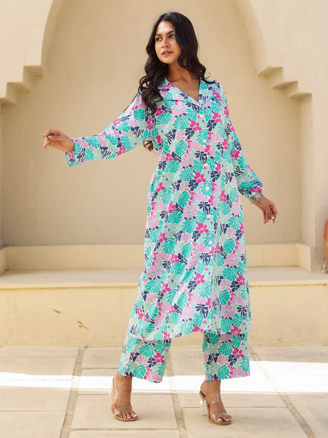 The Kaftan Company Kurta Blue and Pink Tropical Print Cotton Kurta Set