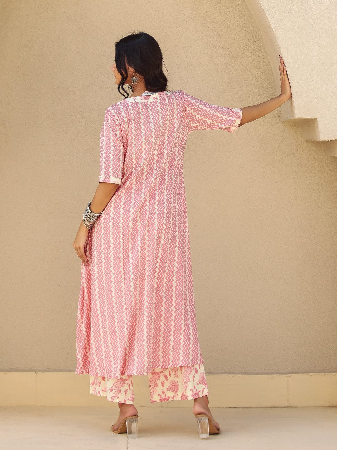 The Kaftan Company Kurta Sets Pink Chevron Print Viscose Kurta Set