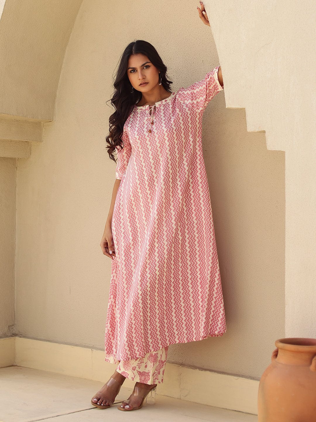 The Kaftan Company Kurta Sets Pink Chevron Print Viscose Kurta Set