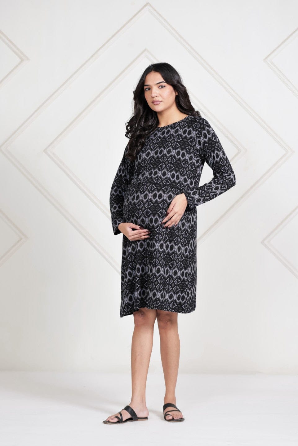 The Kaftan Company Maternity Black and Grey Geometric Print Viscose Lycra Maternity Dress