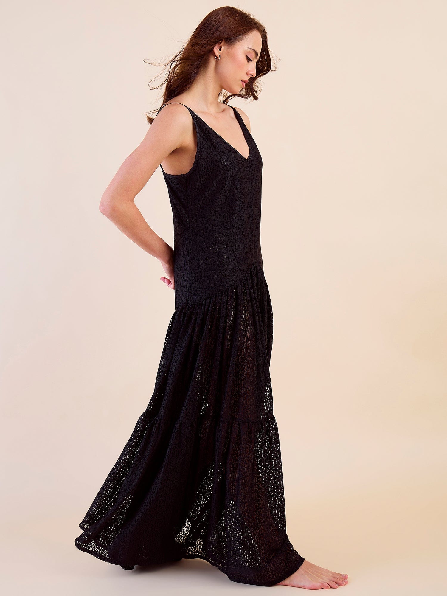 The Kaftan Company Nightdress Elegant Black Lace Nightdress – Sleeveless, Flowy & Romantic