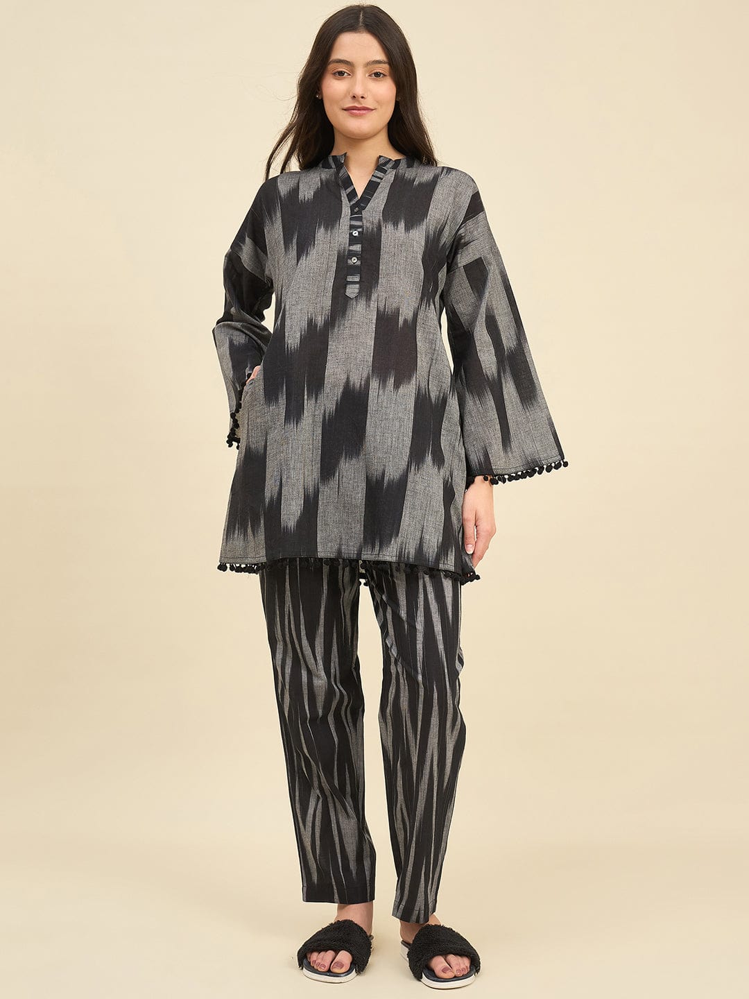 The Kaftan Company Pyjama Set Black & Grey Ikat Handloom Cotton Co-ord Set – Kurta with Pom-Pom Detailing & Pyjamas