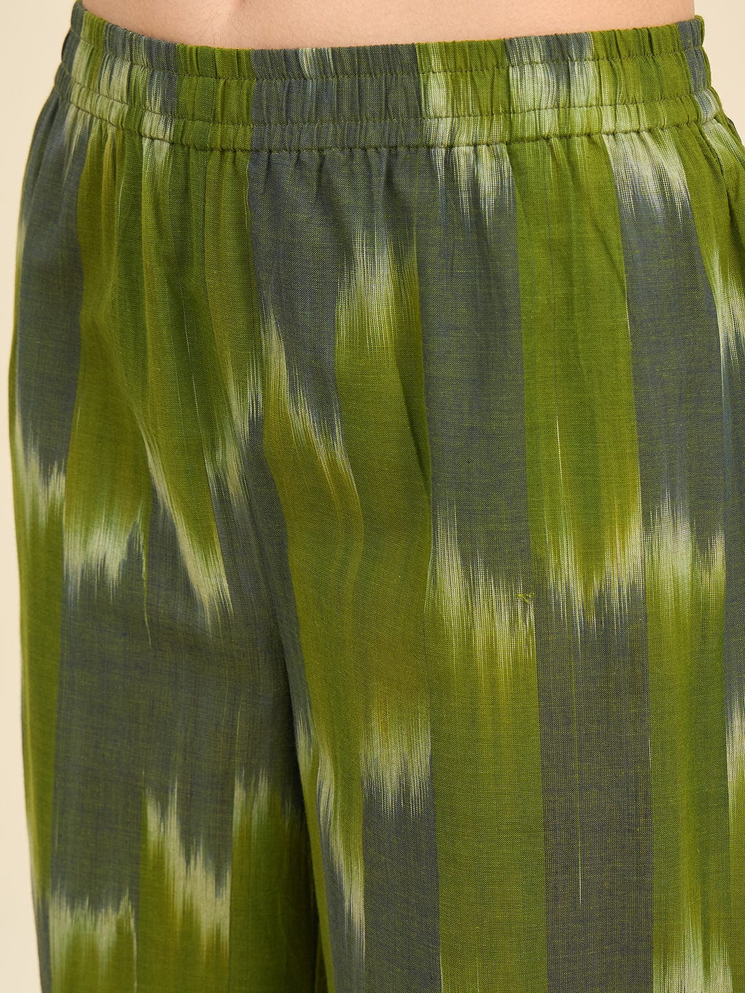 The Kaftan Company Pyjama Set Olive Green Ikat Handloom Cotton Co-ord Set – Puff Sleeve Kurta & Straight Pyjama Pants