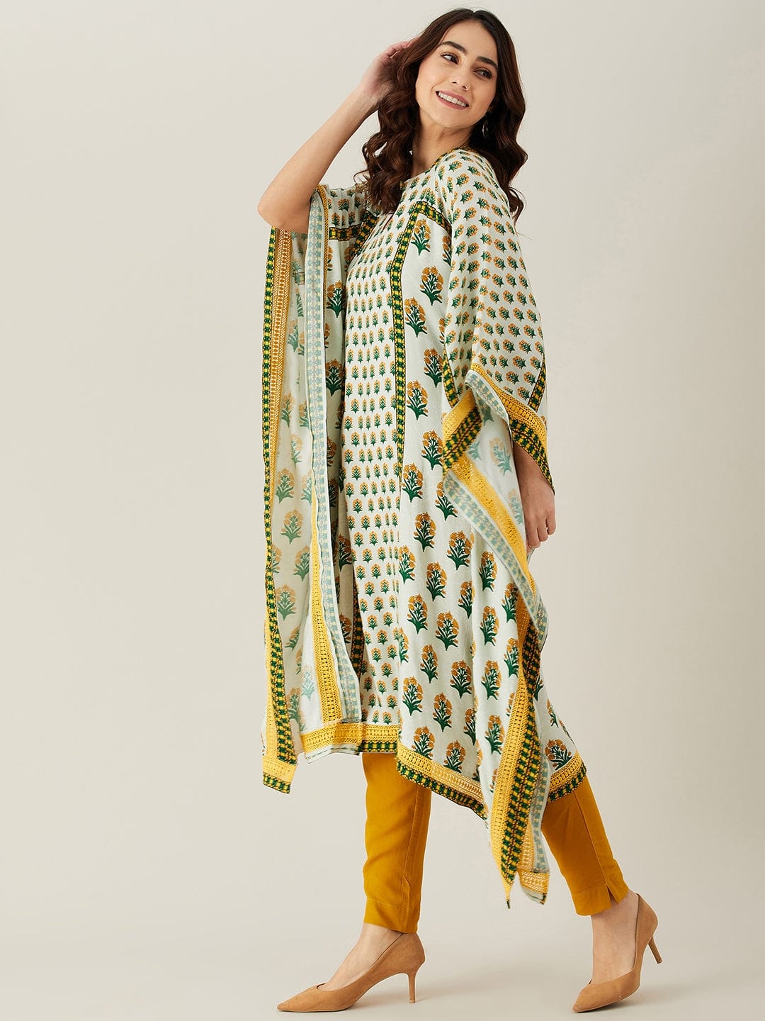 The Kaftan Company Kurta White and Green Buta and Lace Modal Kaftan Kurta (Final Sale)